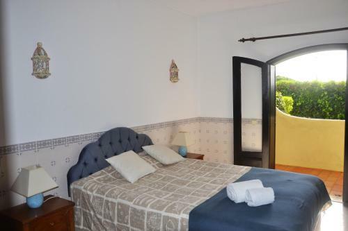 Apartment In Carvoeiro Near Algarseco