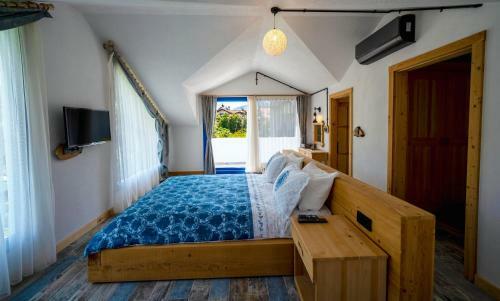 Only Blue Villa