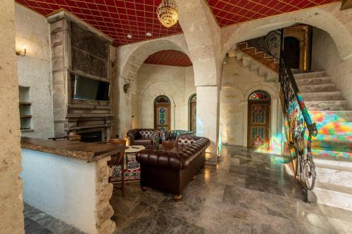 Foremanson Cave Hotel