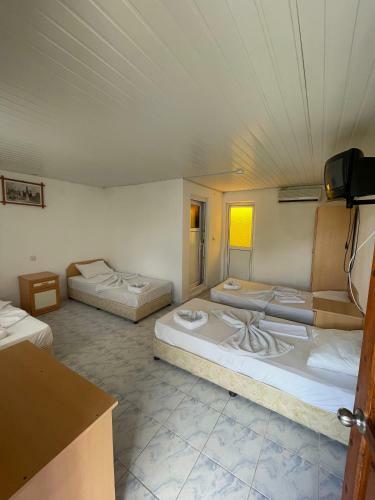 ?psos Hotel Beld?b?