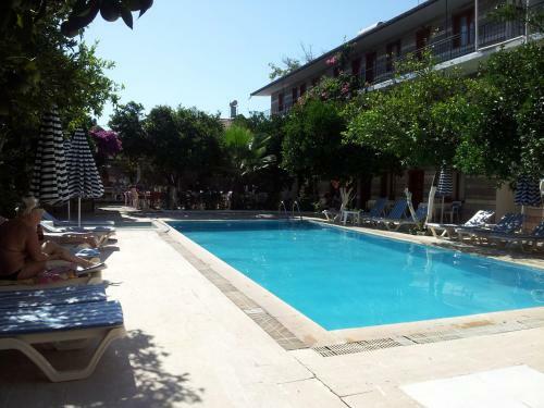?psos Hotel Beld?b?