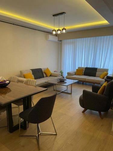 Apartamento Alpi? Aden House Evler?