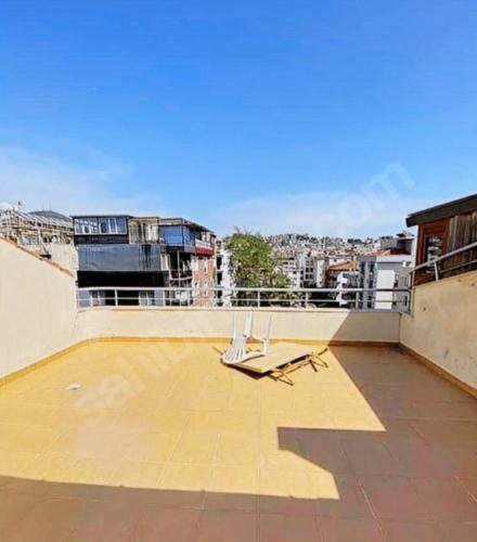 Near The Sea, Penthouse Apartment,for Large Groups