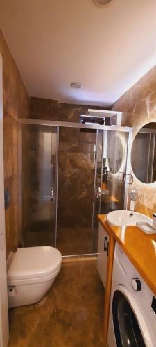 Arya Deluxe Apart