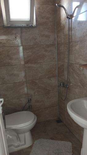 Bezirgan K�y Evleri 2