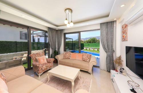 Serene Villa W Private Pool And Bbq In Kas