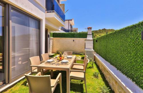 Serene Villa W Private Pool And Bbq In Kas