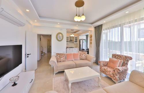Serene Villa W Private Pool And Bbq In Kas