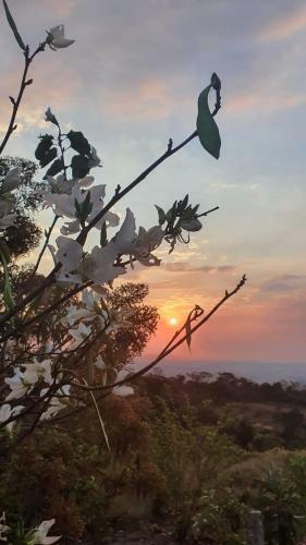 Chal� P�r Do Sol - Tranquilidade Na Zona Rural De Carrancas-mg
