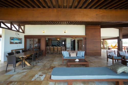 Casa P�r Do Sol � Beira Mar Na Praia De Jacum�