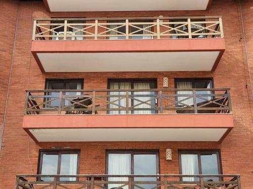Apartamento Flat De 2 Quartos Com Linda Vista-mar P�-na-areia!