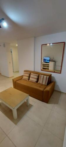 Apartamento Departamento Con Cochera Pilay