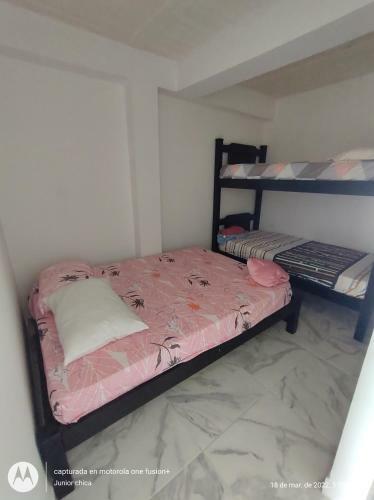 Apartamento Hostal Y Cafeter�a El Coste