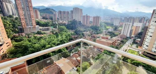 Moderno Apartamento Wifi Parking