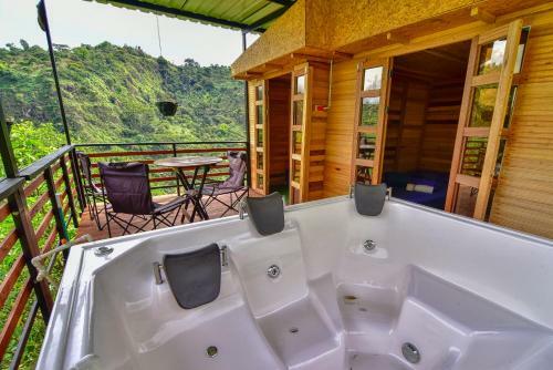 Hotel Glamping Adrenalina Extrema