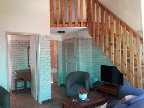 Hotel Bakgatla Resort