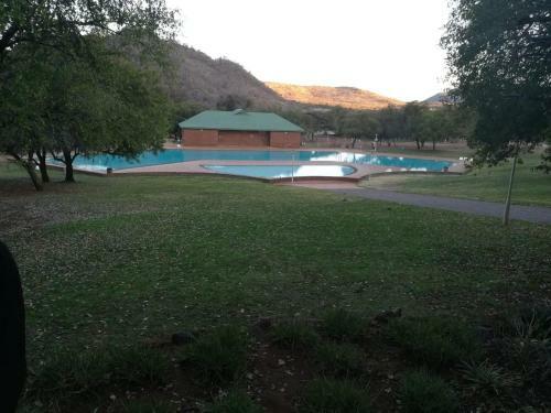 Hotel Bakgatla Resort