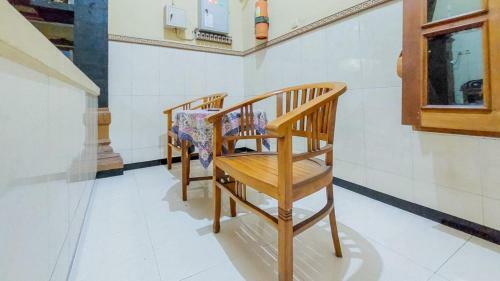 Hotel Shinta 2 Near Alun Alun Kertosono