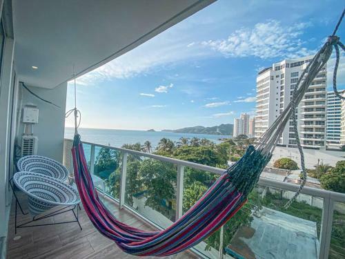 Modern Apartment With Spectacular Sea View.