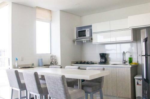 Beautiful Apartment With Sea View And Nice Pool