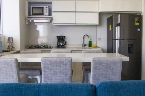 Beautiful Apartment With Sea View And Nice Pool
