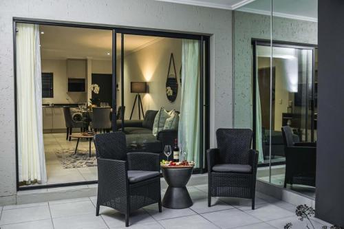 Residence 84 - Two Bedroom Apartment 84