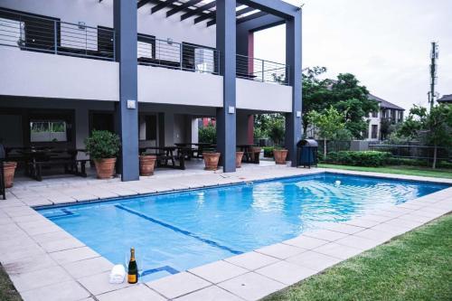 Residence 84 - Two Bedroom Apartment 84
