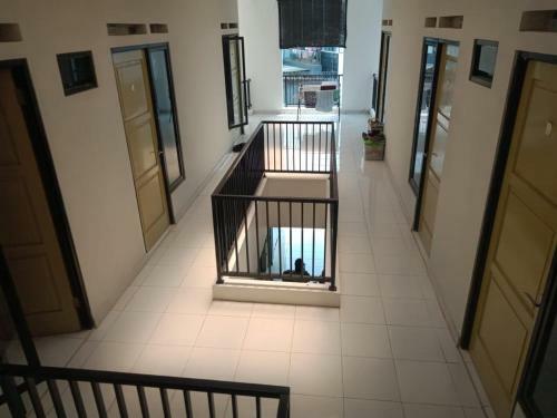 Hostal Wisma Bintaro Bsd Parigi