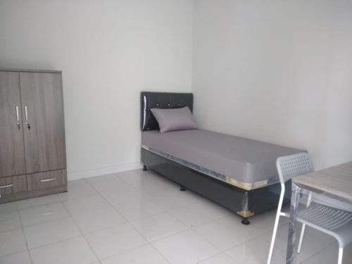 Hostal Wisma Bintaro Bsd Parigi