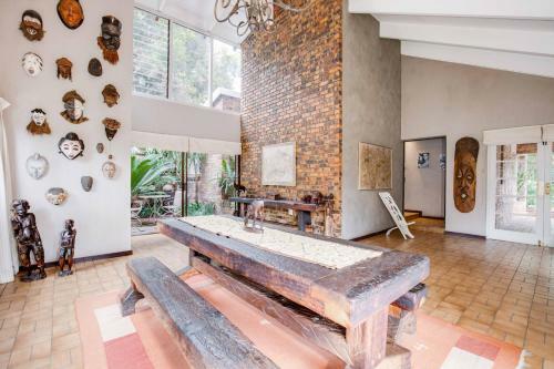 The House Fourways