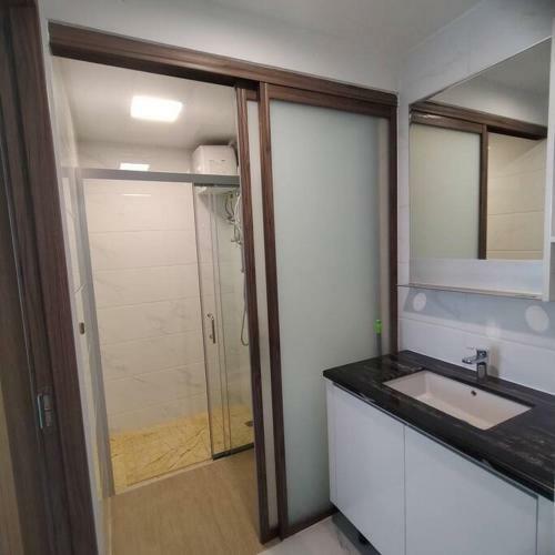 Cozy 2br Apartment Next To Aeon Mall - Bsd