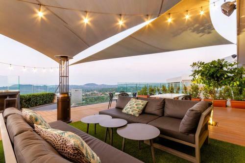 Apartamento Alimama Spaces: Koketso's Menlyn Maine