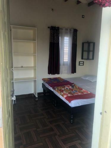 Hostal Sri Sai Homestay