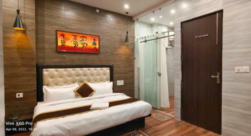 Hotel Siya Ram By Dp Hotels