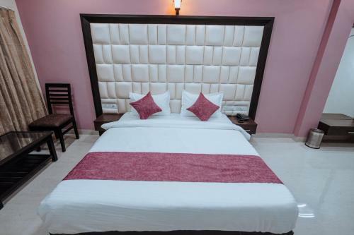 Hotel Bajaj's Karwan Inn