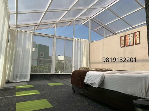 Villa The Retreat-glasshouse Bungalow