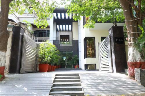 Art India Hotels