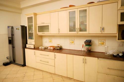 Fortune Home Service Apartment