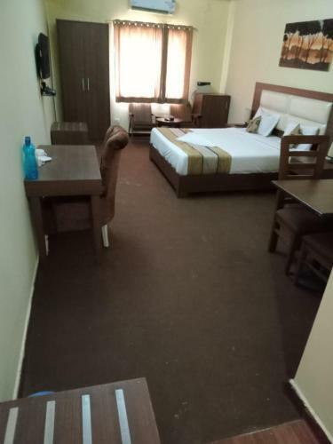 Hostal Royale Park By Lalit