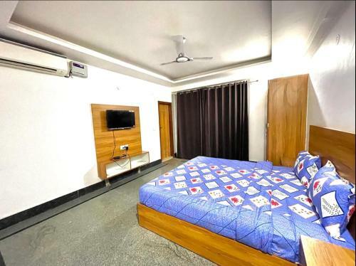 Hostal 16bhk Entire Villa For Function And Marriage