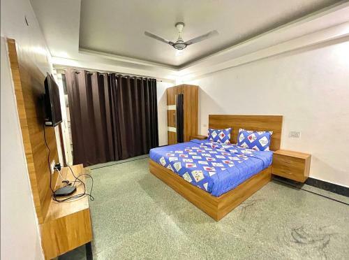 Hostal 16bhk Entire Villa For Function And Marriage