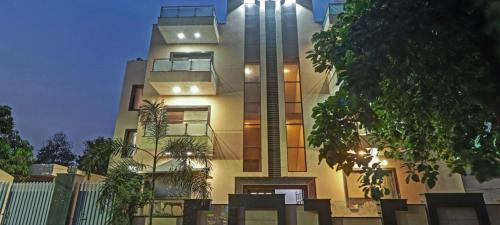 Hostal Birdhouse Residency