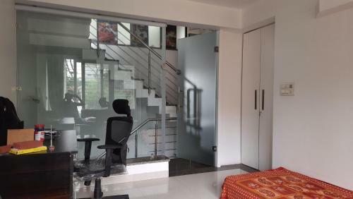 Hostal Krishna Aashray Pg Space For Boys
