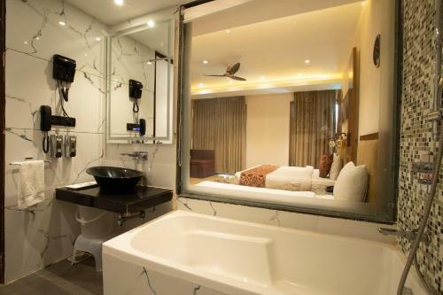 Hotel Skyline Club & Resorts