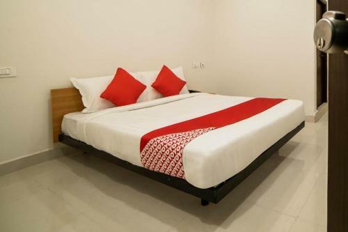 Mr Dwell Hotel