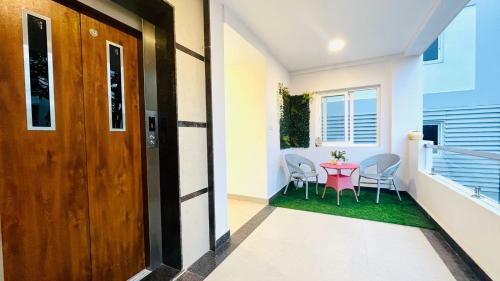 Olive Service Apartments Gachibowli