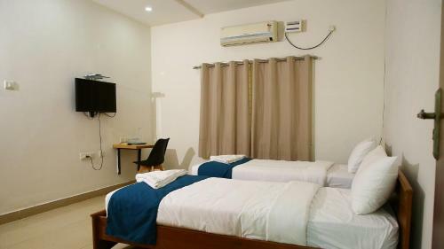Hotel White Fern Stays