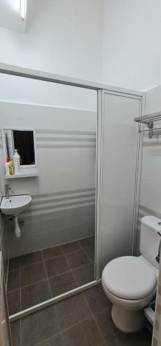 Voon 4 Bedroom Homestay Mersing