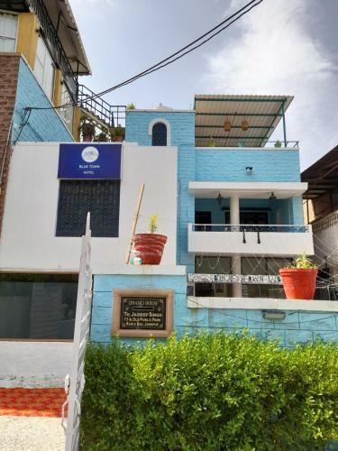 Blue Town Hotel