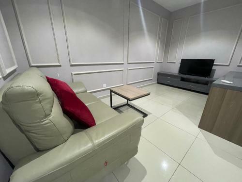 Apartamento Pilot Cafe Homestay